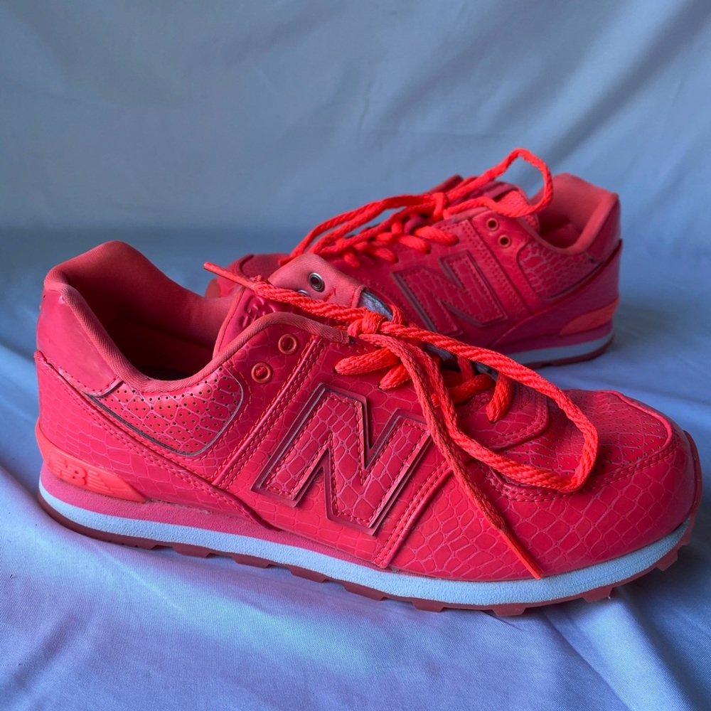 New Balance 574 Shoes Girls Sneakers - Hot Pink
